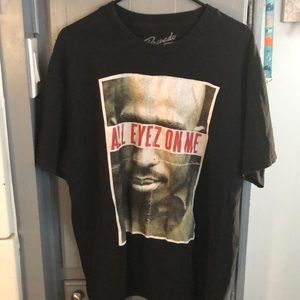 Tupac all eyes on me shirt